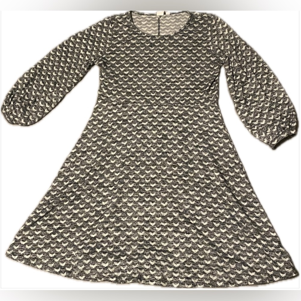 Gap Petite Women’s A-Line dress with balloon sleeves in size medium